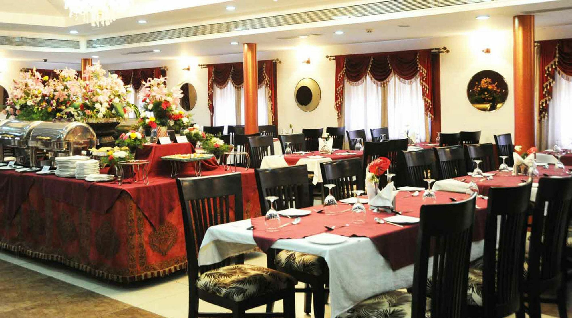 Treebo Crystal Castle Hotel Bengaluru Kültér fotó