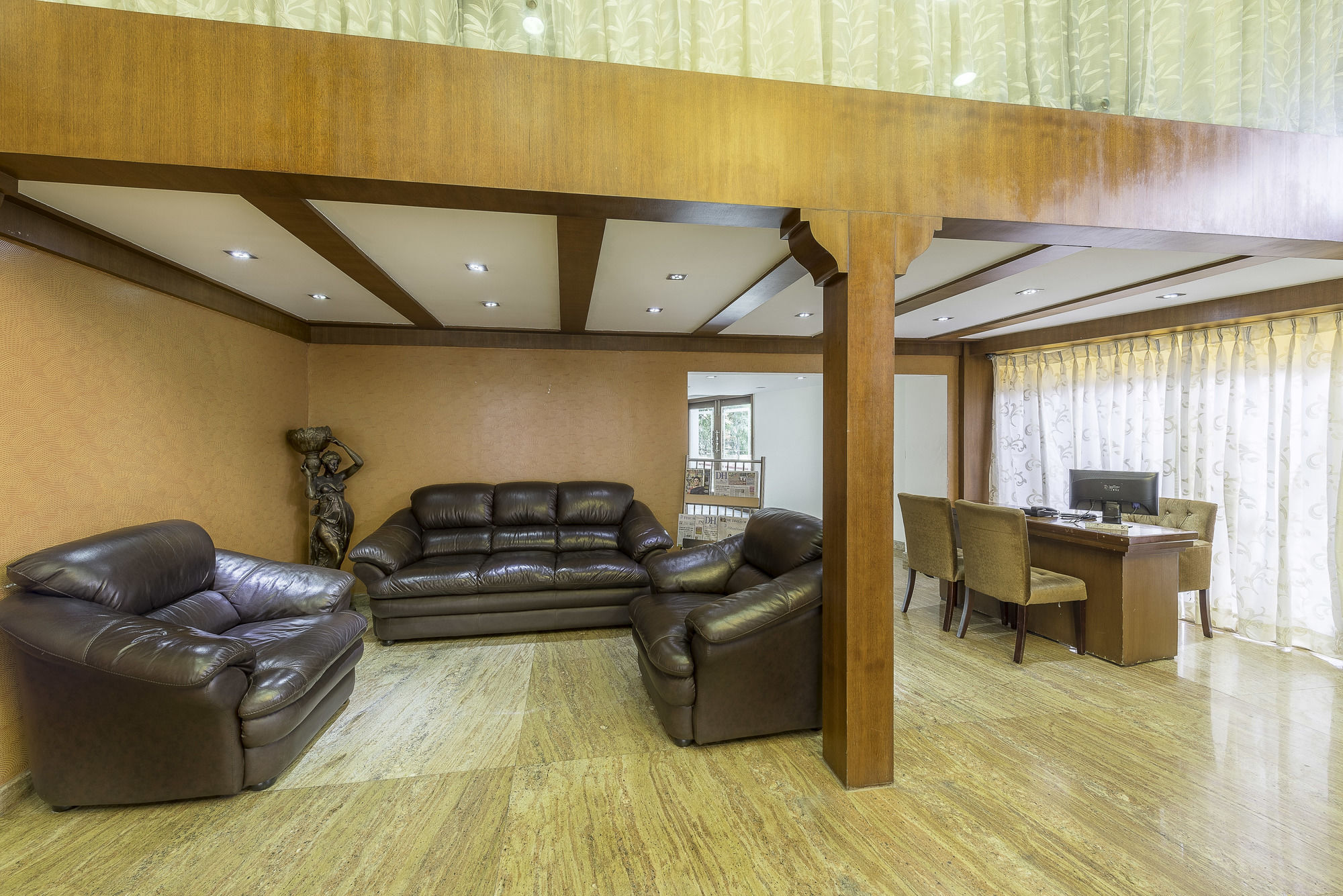 Treebo Crystal Castle Hotel Bengaluru Kültér fotó